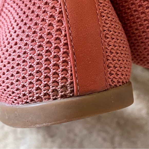 Everlane 40 Hour Flat Reknit Point Toe Slip On Shoes In Coral  Pink Size 9 - Picture 13 of 14